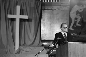 Evangelist Billy Graham in Oxford. 30th January 1980 Evangelist Billy Graham in Oxford. 30th January 1980