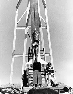 Images Dated 26th August 1974: Evel Knievel American stuntman daredevil 1974