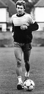 Everton footballer Kevin Sheedy during a team training session. June 1984 Everton footballer Kevin Sheedy during a team training session. June 1984