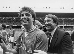 Images Dated 6th May 1985: Everton manager Howard Kendall and Kevin Ratcliffe acknowledge the applause of the fans