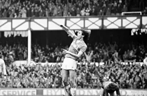 Images Dated 23rd March 1985: Everton v. Arsenal. March 1985 MF20-13-031 The final score was a two nil victory