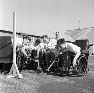 Ex Servicemen at Ministry of Pensions Hospital, Stoke Mandeville, Circa 1948 Ex Servicemen at Ministry of Pensions Hospital, Stoke Mandeville, Circa 1948