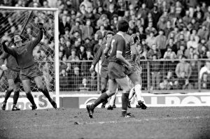 Images Dated 13th February 1982: F. A Cup Football. Chelsea 2 v. Liverpool 0 February 1982 LF08-29-038