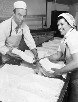 Images Dated 1st February 1980: Farmer Dave Fowler and wife Pat turn out 78 tons a year of Cheddar cheese at Fowler