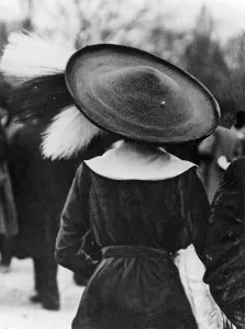 Fashion 1912: Easter Bonnets. Easter 1912. - A 'coolieO straw with three giant Fashion 1912: Easter Bonnets. Easter 1912. - A 'coolieO straw with three giant
