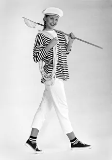 Fashion - Trousers set sail on the nautical look with short cropped white leggings Fashion - Trousers set sail on the nautical look with short cropped white leggings