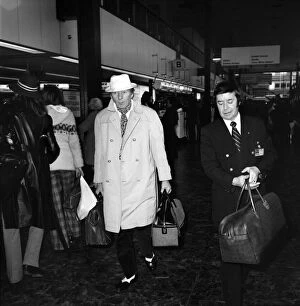 Images Dated 16th January 1975: Film actor Danny Kaye at Heathrow airport. January 1975 75-00294