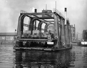 Finnieston Vehicular Ferry 1955 Carrrying lorries across River Clyde Glasgow Finnieston Vehicular Ferry 1955 Carrrying lorries across River Clyde Glasgow