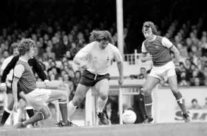 Football: Arsenal (1) vs. Tottenham Hotspur (0). April 1977 77-02053-059 Football: Arsenal (1) vs. Tottenham Hotspur (0). April 1977 77-02053-059