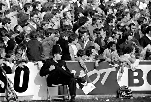 Football: Leeds United (1) v. Liverpool (0). September 1971 71-12020-053 Football: Leeds United (1) v. Liverpool (0). September 1971 71-12020-053