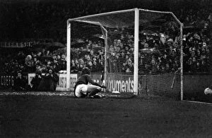 Images Dated 19th January 1975: Football: West Ham F. C. vs. Queens Park Ranger F. C. Scenes during the match