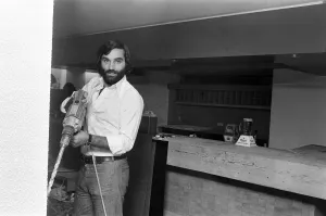 George Best opens a new bar. 8th August 1975 George Best opens a new bar. 8th August 1975
