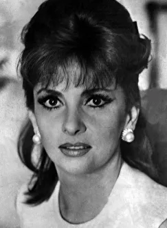 Gina Lollobrigida the Italian film actress - August 1972 A©Mirrorpix Gina Lollobrigida the Italian film actress - August 1972 A©Mirrorpix