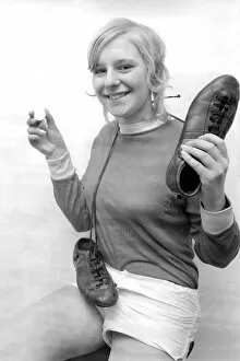 Images Dated 31st December 1971: Girl. Sport. Football. Laura Sullivan - girl footballer transfered for 50p
