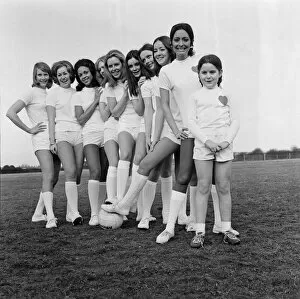 Images Dated 11th February 1973: Girls from Anne Scott Model Agency play football against a team from Sweetheart Plastics