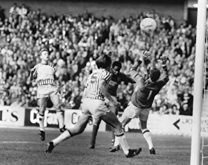 Glasgow Rangers 2 v St Mirren 1. Scottish Premier Division one match at Ibrox Glasgow Rangers 2 v St Mirren 1. Scottish Premier Division one match at Ibrox