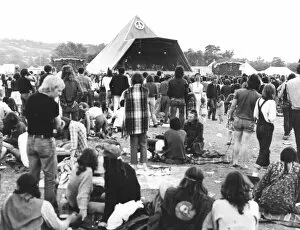 Images Dated 1st July 1982: Glastonbury Festival, Pilton, crowds in 1982. Circa 1st July 1982