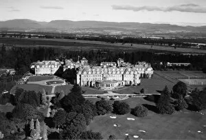 Images Dated 10th August 1989: Gleneagles Hotel Opened in 1924, the hotel was built by the former Caledonian Railway