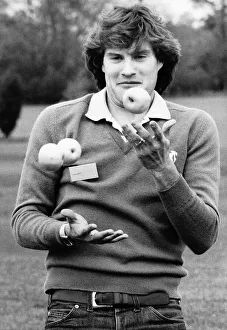 Glenn Hoddle Football Tottenham Hotspurs FC England jugles with apples after hearing he Glenn Hoddle Football Tottenham Hotspurs FC England jugles with apples after hearing he