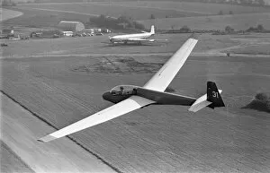 Images Dated 1st October 1970: Glider over Lasham airfield October 1970
