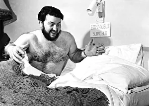 Gordon Cox bachelor in the bed that sex godess Sylvia Kristel slept in Gordon Cox bachelor in the bed that sex godess Sylvia Kristel slept in