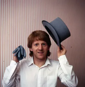 Gordon Strachan with top hat and gloves July 1983 Gordon Strachan with top hat and gloves July 1983