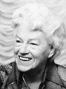 Gracie Fields Actress/Singer - December 1974 Dbase MSI Gracie Fields Actress/Singer - December 1974 Dbase MSI