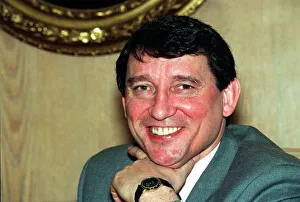 GRAHAM TAYLOR AT PRESS CONFERENCE 22/02/1992 GRAHAM TAYLOR AT PRESS CONFERENCE 22/02/1992