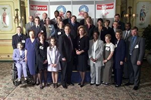 Images Dated 20th May 1999: Guests at the Dorchester Hotel in London May 1999 at the Mirror Pride of Britain