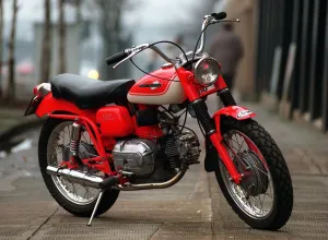 Harley Davidson Aermacchi December 1999 for Road Record supplement red motorbike Harley Davidson Aermacchi December 1999 for Road Record supplement red motorbike