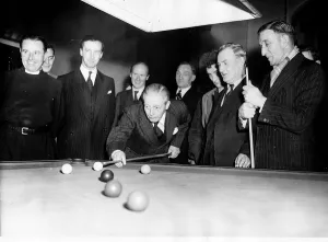Harold MacMillan Prime Minister playing snooker with seaman Harold MacMillan Prime Minister playing snooker with seaman