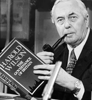 Harold Wilson at launch of his book The Governance of Britain - October 1976 Harold Wilson at launch of his book The Governance of Britain - October 1976
