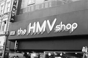 Images Dated 31st December 1977: The HMV Shop, Oxford Street, London, 31st December 1977. His Masters Voice