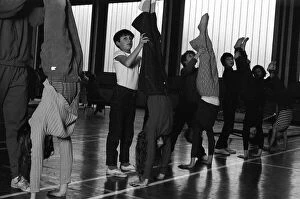 Images Dated 23rd December 1970: Holiday Fun, Guildford Youth Centre, Wednesday 23rd December 1970