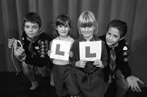 Images Dated 6th December 1991: Honleys Southgate Theatre - Trainee magicians with L Plates. 6th December 1991