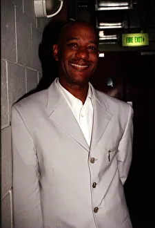 HOT CHOCOLATE STAR ERROL BROWN March 1999 IN EDINBURGH pop HOT CHOCOLATE STAR ERROL BROWN March 1999 IN EDINBURGH pop