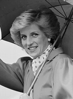 Images Dated 28th May 1986: HRH Princess Diana, The Princess of Wales, visits the Ipswich Agricultural Show, Ipswich