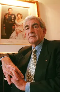 Iain Laidlaw Prince and Princess of Wales Hospice 1998 Chief Executive of Scots Iain Laidlaw Prince and Princess of Wales Hospice 1998 Chief Executive of Scots