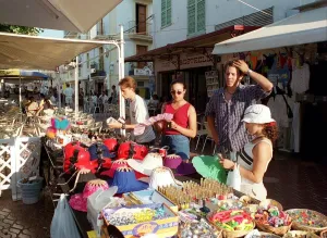 Ibiza scenes Spain holiday feature July 1999 Shoppers at a market stall Ibiza scenes Spain holiday feature July 1999 Shoppers at a market stall