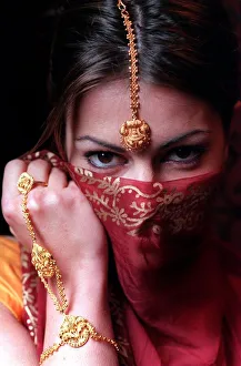 Indian FASHION April 1999 BEDOUIN Sari scarf ethnic jewellery Indian FASHION April 1999 BEDOUIN Sari scarf ethnic jewellery