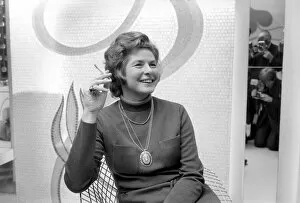 Images Dated 5th January 1971: Ingrid Bergman pictured at a reception in the West End this evening at the Cavendish