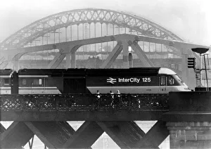 An Inter-City 125 on the King Edward Bridge on its way to Kings Cross An Inter-City 125 on the King Edward Bridge on its way to Kings Cross