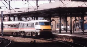 The Inter-City 225 standing at Newcastle Central Station on 29th July 1998 The Inter-City 225 standing at Newcastle Central Station on 29th July 1998