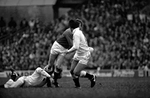 Images Dated 18th January 1986: International Rugby Union. England v. Wales. January 1986 PR-04-025