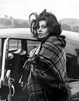 Italian actress Sophia Loren pictured arriving at Crumlin yesterday where she filmed Italian actress Sophia Loren pictured arriving at Crumlin yesterday where she filmed