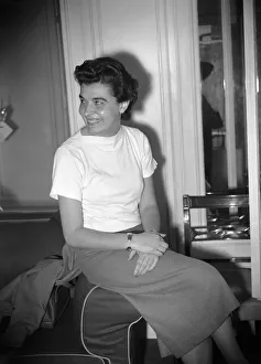 Italian Actresses in the UK to attend the 1952 Italian Film Festival Italian Actresses in the UK to attend the 1952 Italian Film Festival