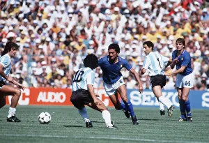 Italy v Argentina 1982 World Cup Gentile races to get between two argentine Italy v Argentina 1982 World Cup Gentile races to get between two argentine