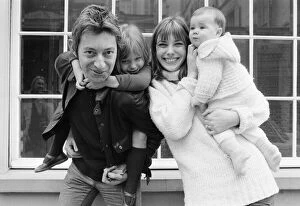 Images Dated 7th May 1972: Jane Birkin & Serge Gainsbourg with family, Kate Barry (from Jane