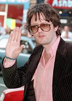Images Dated 10th August 1997: Jarvis Cocker at the Opening of Edinburgh Film Festival August 1997 waving to camera