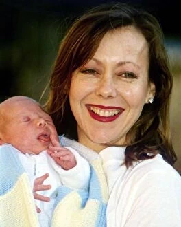 Images Dated 22nd January 1991: Jenny Agutter Actress with her newborn baby Johnathan